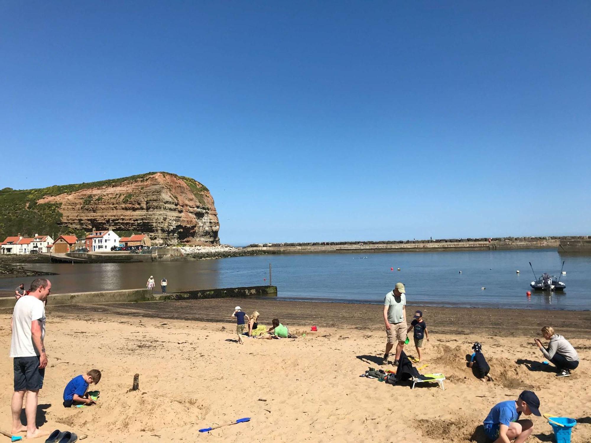 Letaway - Captain Cook'S Cottage, Staithes Exterior photo
